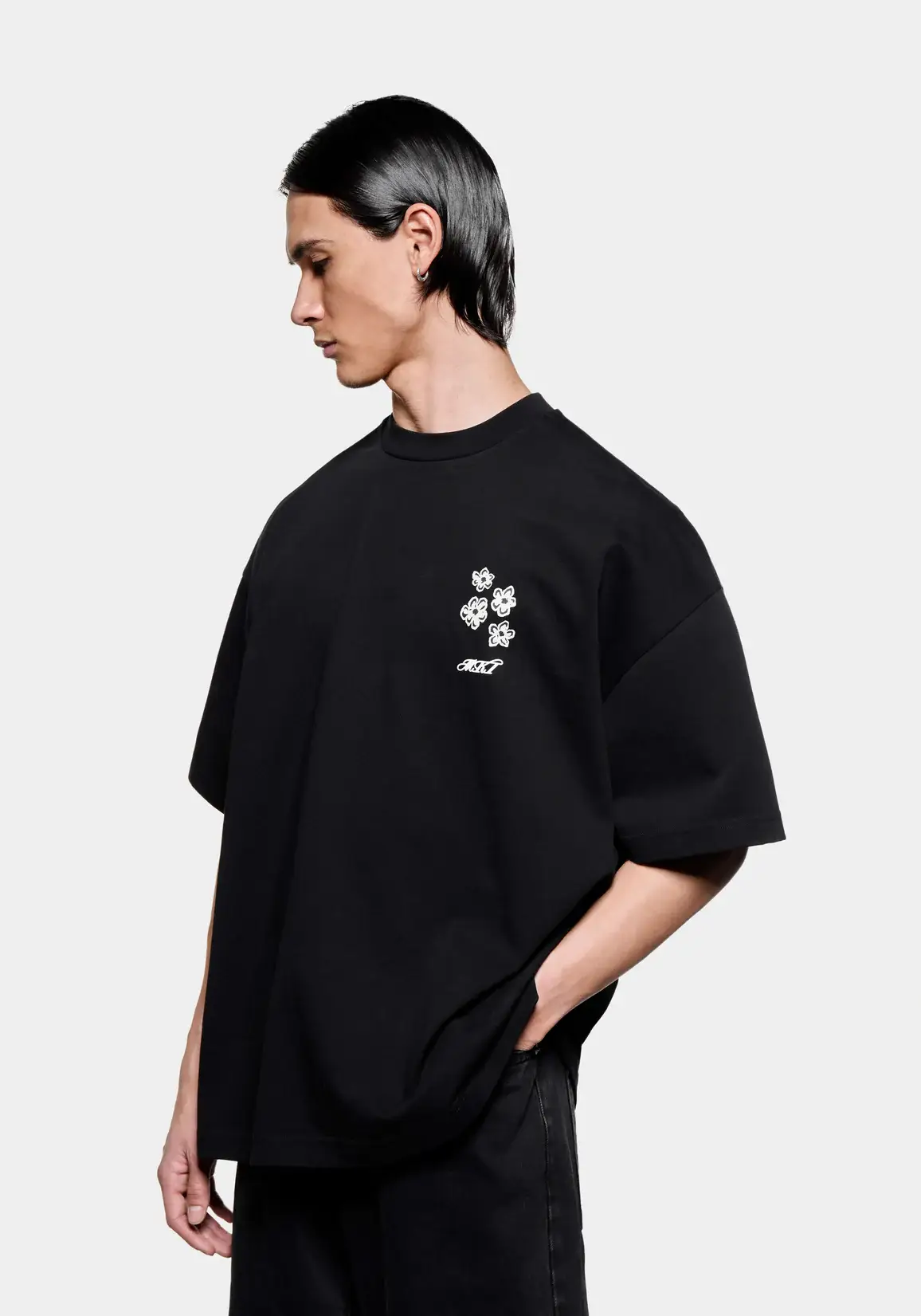 Mki Miyuki Zoku Hibiscus T-Shirt Black Mki Miyuki Zoku Hibiscus T-Shirt Black